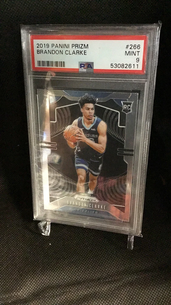 2019 Panini Prizm 266 Brandon Clarke PSA 9