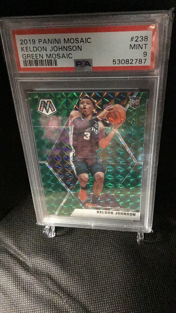 2019 Panini Mosaic 238 Keldon Johnson Green Mosaic PSA 9