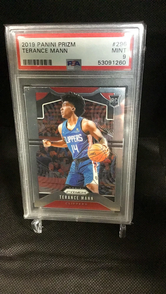 2019 Panini Prizm 296 Terance Mann PSA 9
