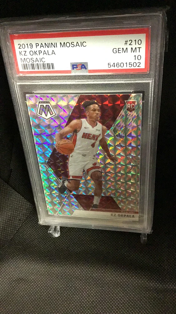 2019 Panini Mosaic 210 Kz Okpala Mosaic PSA 10