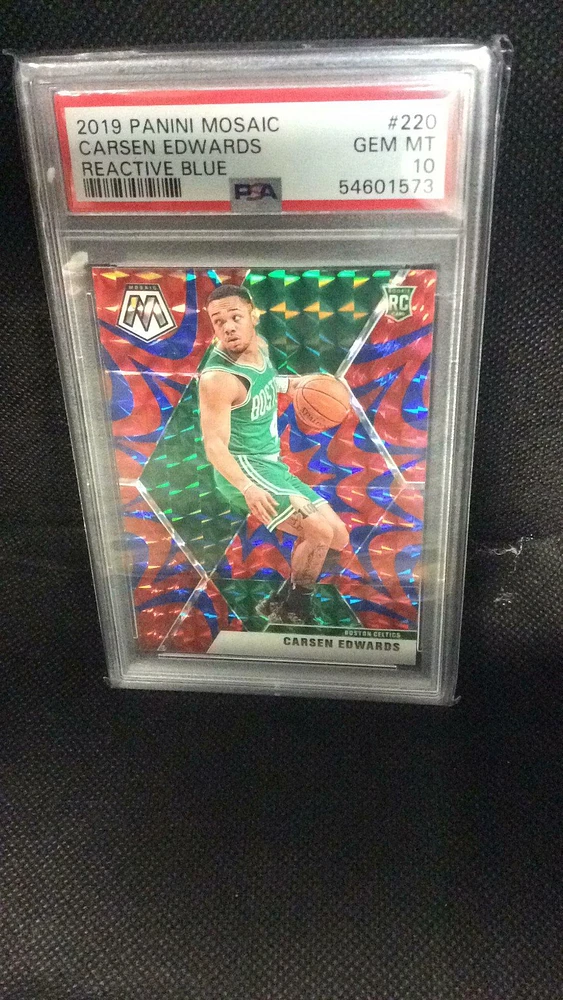 2019 Panini Mosaic 220 Carsen Edwards Reactive Blue PSA 10