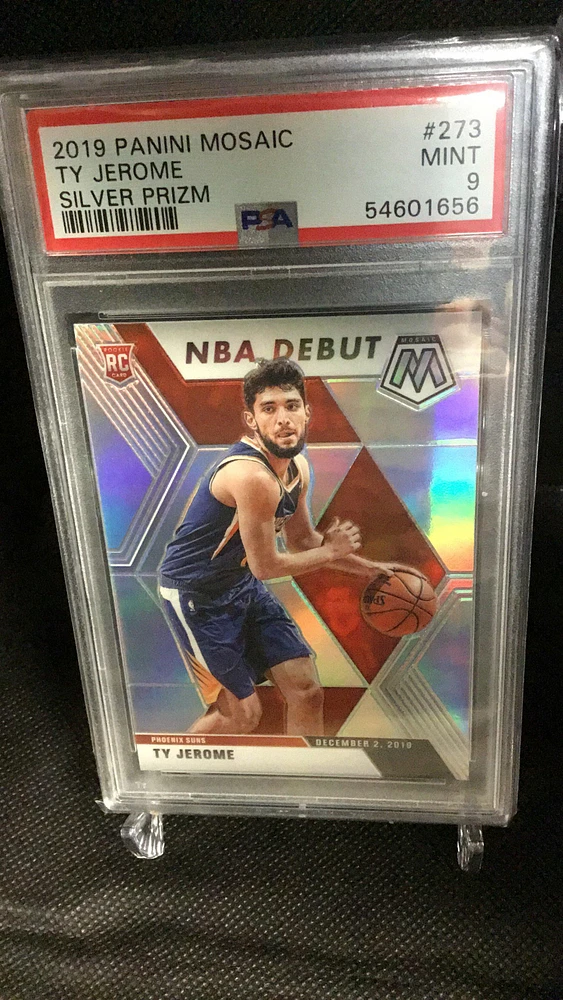 2019 Panini Mosaic 273 Ty Jerome Silver Prizm PSA 9