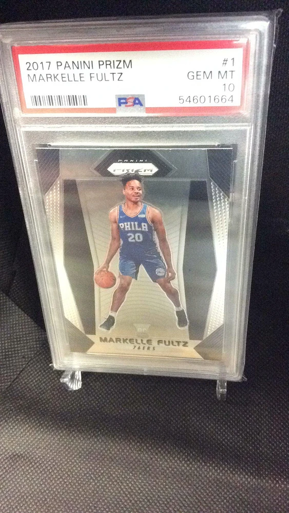 2017 Panini Prizm 1 Markelle Fultz PSA 10