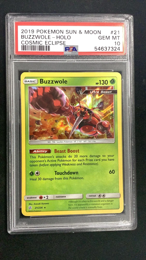 2019 Pokemon Sun & Moon Cosmic Eclipse 21 Buzzwole-holo PSA 10