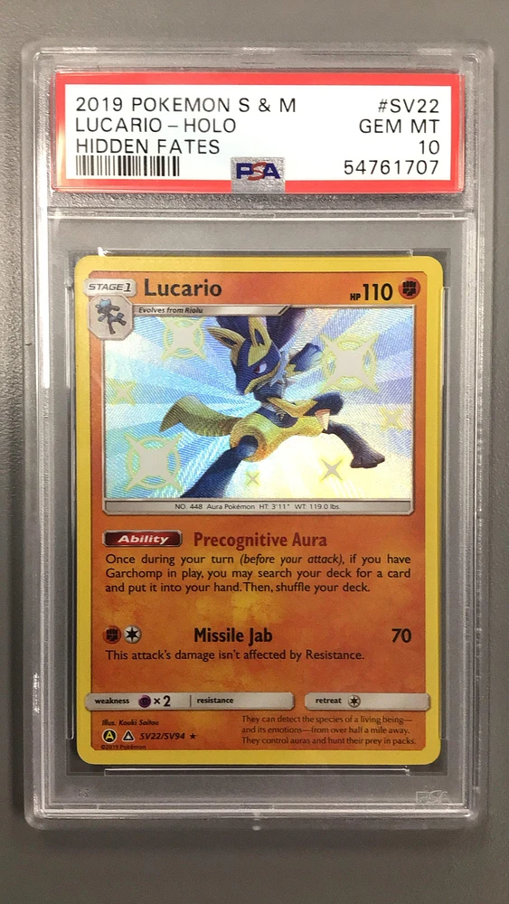 2019 Pokemon Sun & Moon Hidden Fates Sv22 Lucario PSA 10