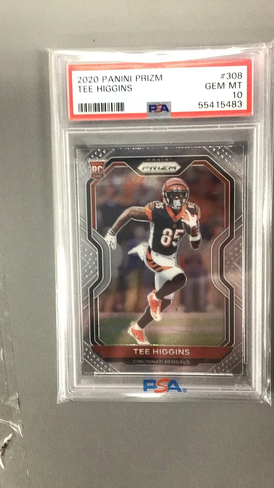 2020 Panini Prizm 308 Tee Higgins PSA