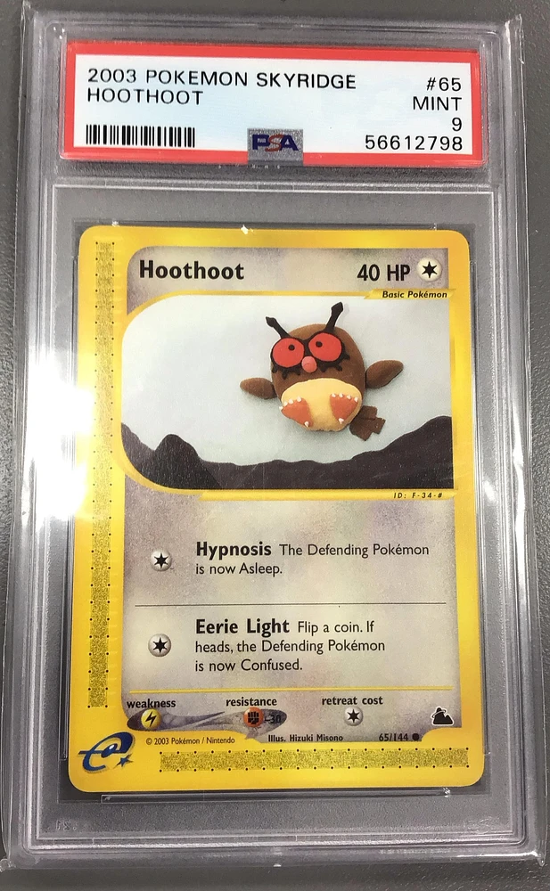 2003 Pokemon Skyridge 65 Hoothoot PSA 9