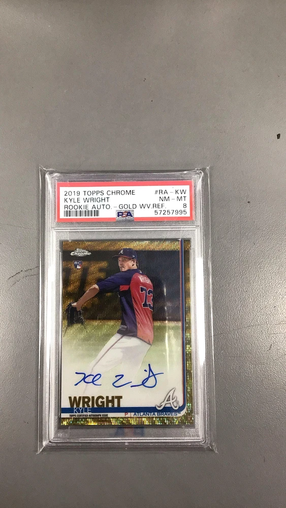 2019 Topps Chrome Rookie Autographs Ra-kw Kyle Wright Gold Wave Refractor PSA 8