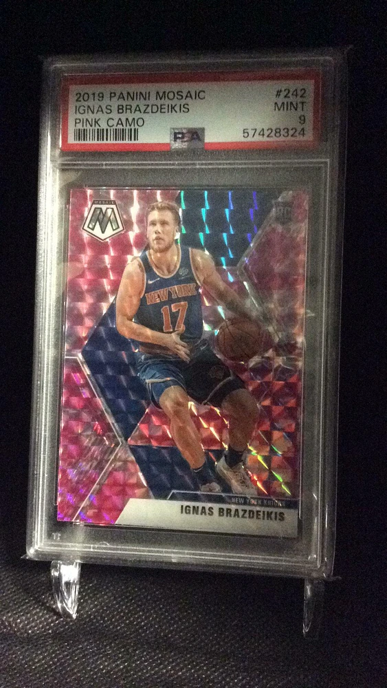 2019 Panini Mosaic 242 Ignas Brazdeikis Pink Camo PSA 9