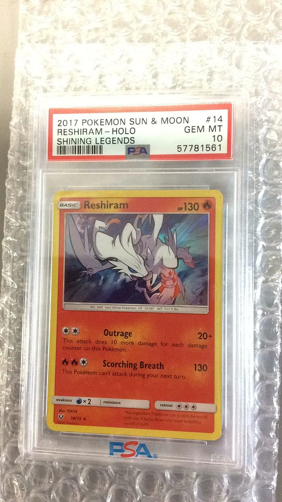 2017 Pokemon Sun & Moon Shining Legends 14 Reshiram-holo PSA