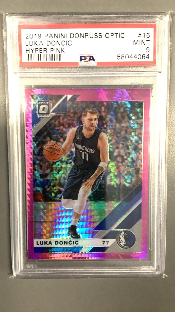 2019 Panini Donruss Optic 16 Luka Doncic Hyper Pink PSA 9