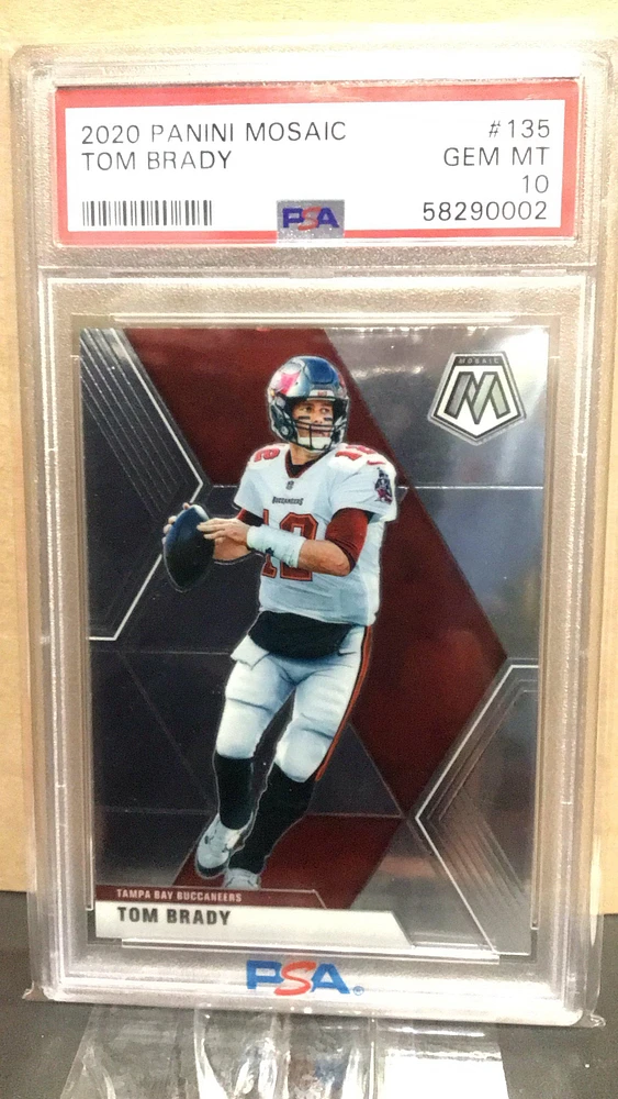 2020 Panini Mosaic 135 Tom Brady PSA