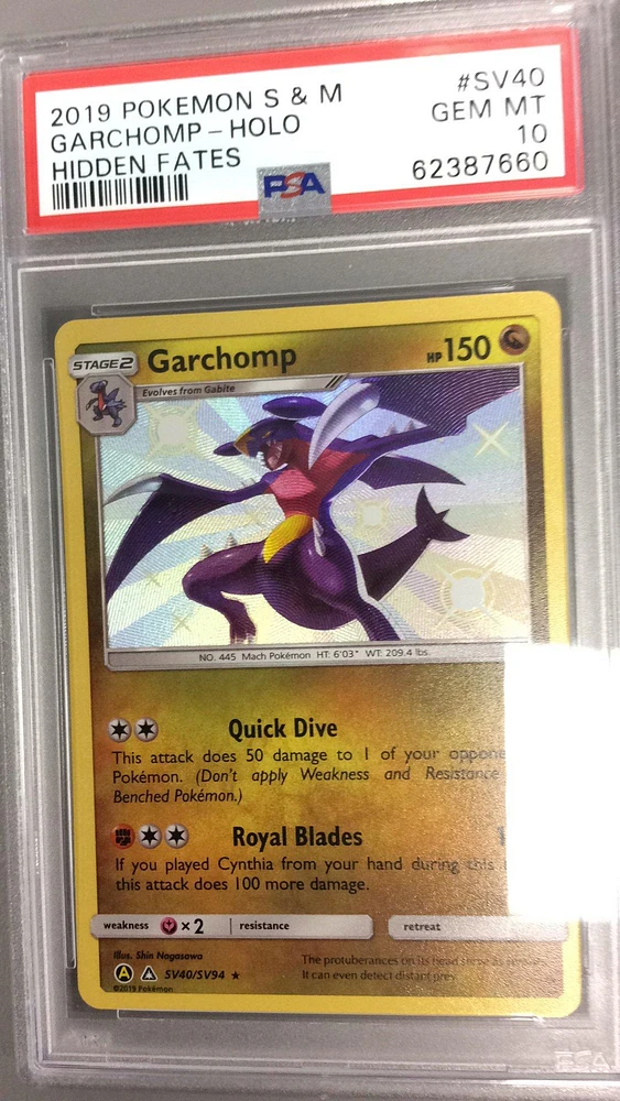 2019 Pokemon Sun & Moon Hidden Fates Sv40 Garchomp PSA 10