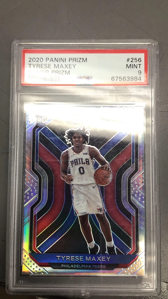 2020 Panini Prizm 256 Tyrese Maxey PSA