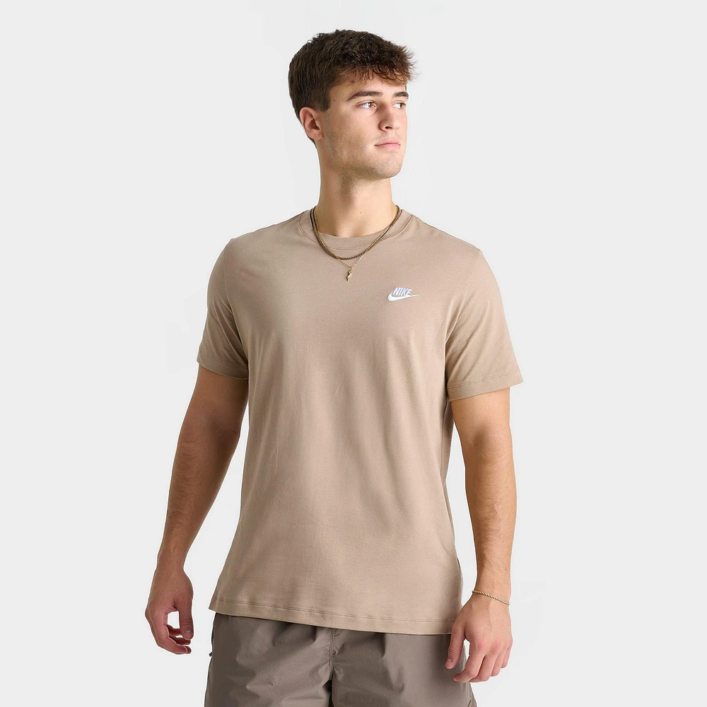 Nike Sportswear Club T-Shirt