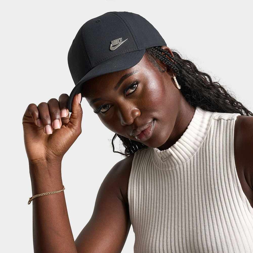 Nike Dri-FIT Club Structured Metal Logo Strapback Hat