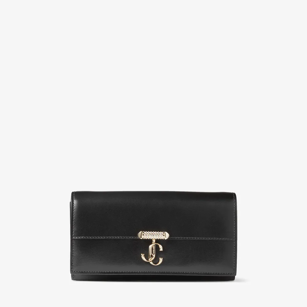 Avenue Wallet with Chain