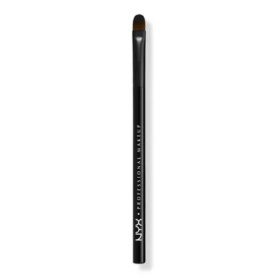 NYX Professional Makeup Pro Flat Detail Eyeshadow Brush