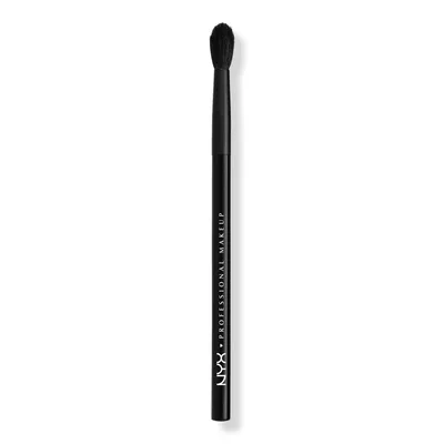 NYX Professional Makeup Pro Crease Shadow Blending Brush