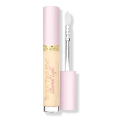 Too Faced Born This Way Ethereal Light Illuminating Smoothing Concealer