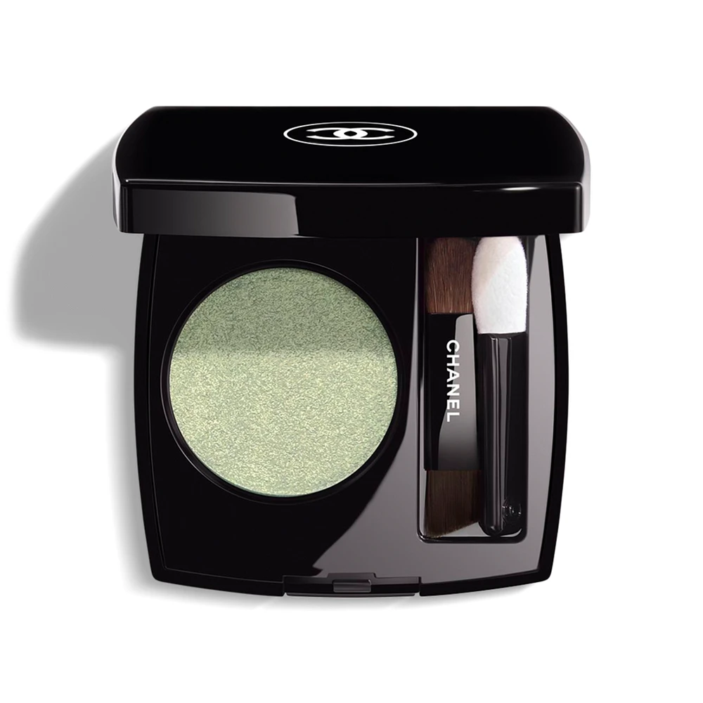 CHANEL OMBRE ESSENTIELLE Multi-Use Longwearing Eyeshadow