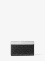 Greenwich Medium Signature Logo Wallet