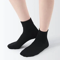 Right Angle Loose Top Short Socks