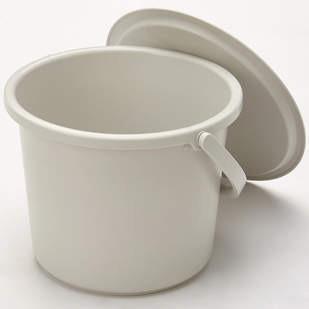 Bucket with Lid