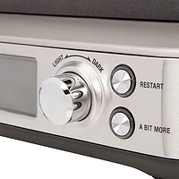 Breville The Smart Waffle Pro 4-Slice Waffle Maker (BREBWM640XL)