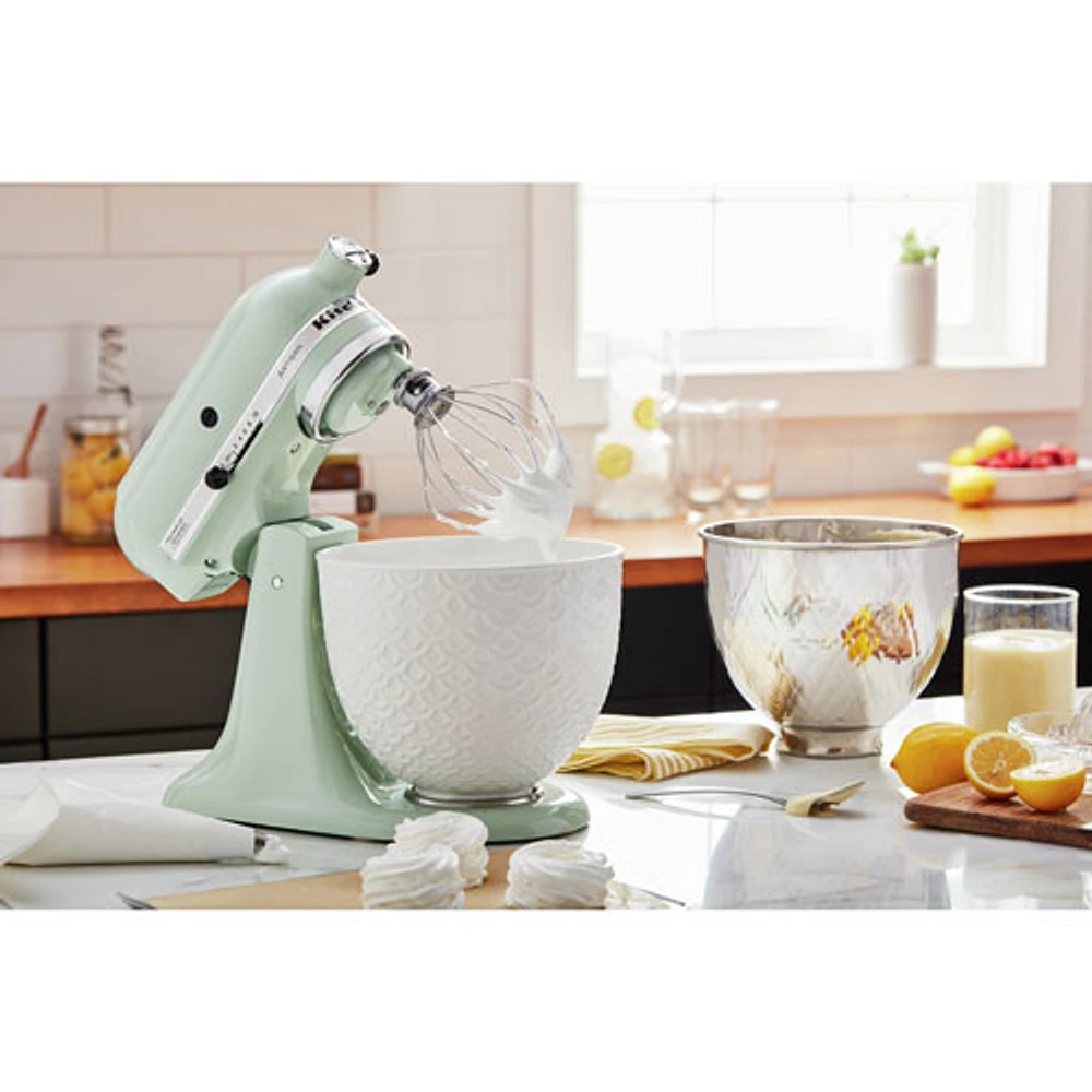 KitchenAid Artisan Tilt-Head Stand Mixer - 5Qt - 325-Watt - Pistachio Green