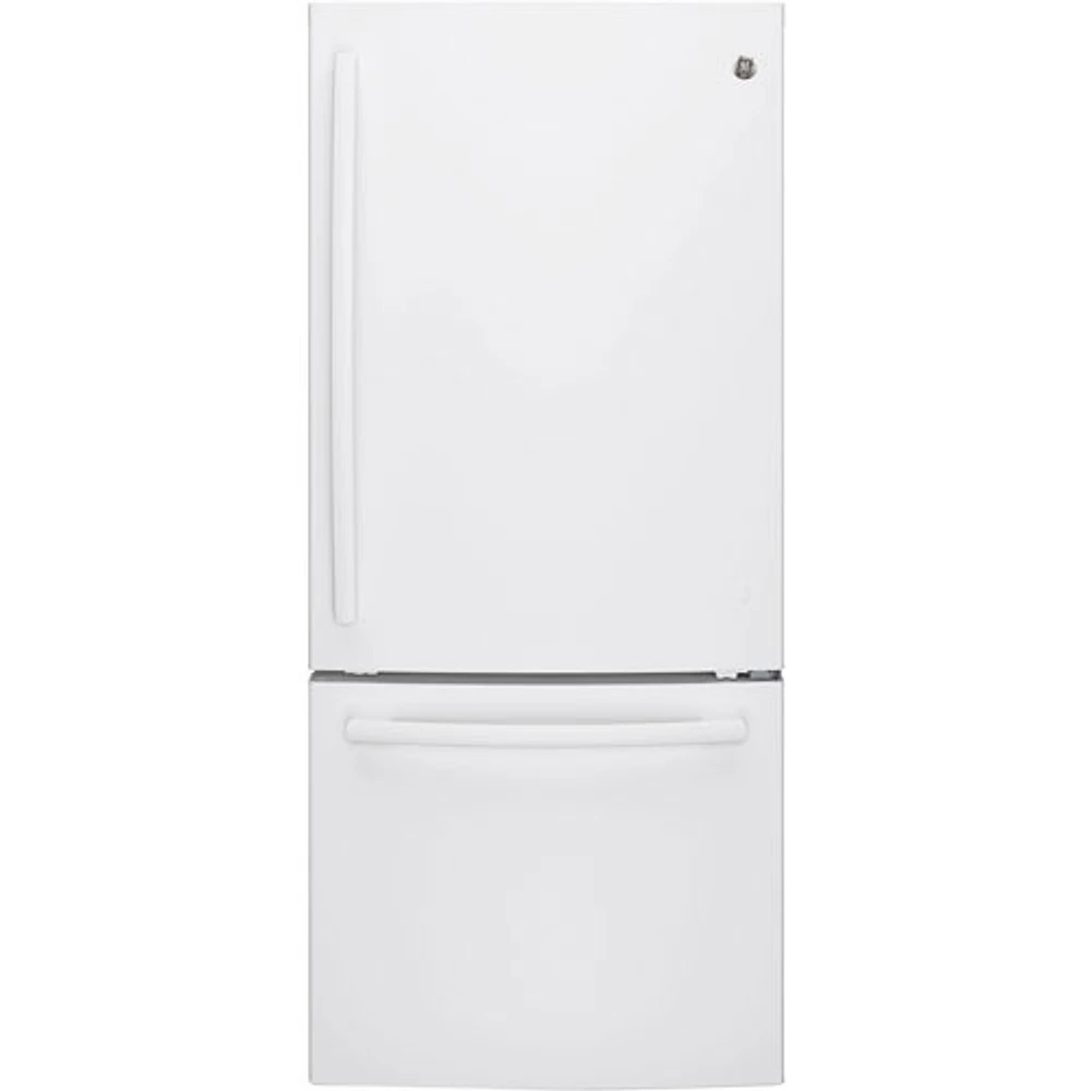 GE 30" 20.9 Cu. Ft. Bottom Freezer Refrigerator with LED Lighting (GDE21DGKWW) - White