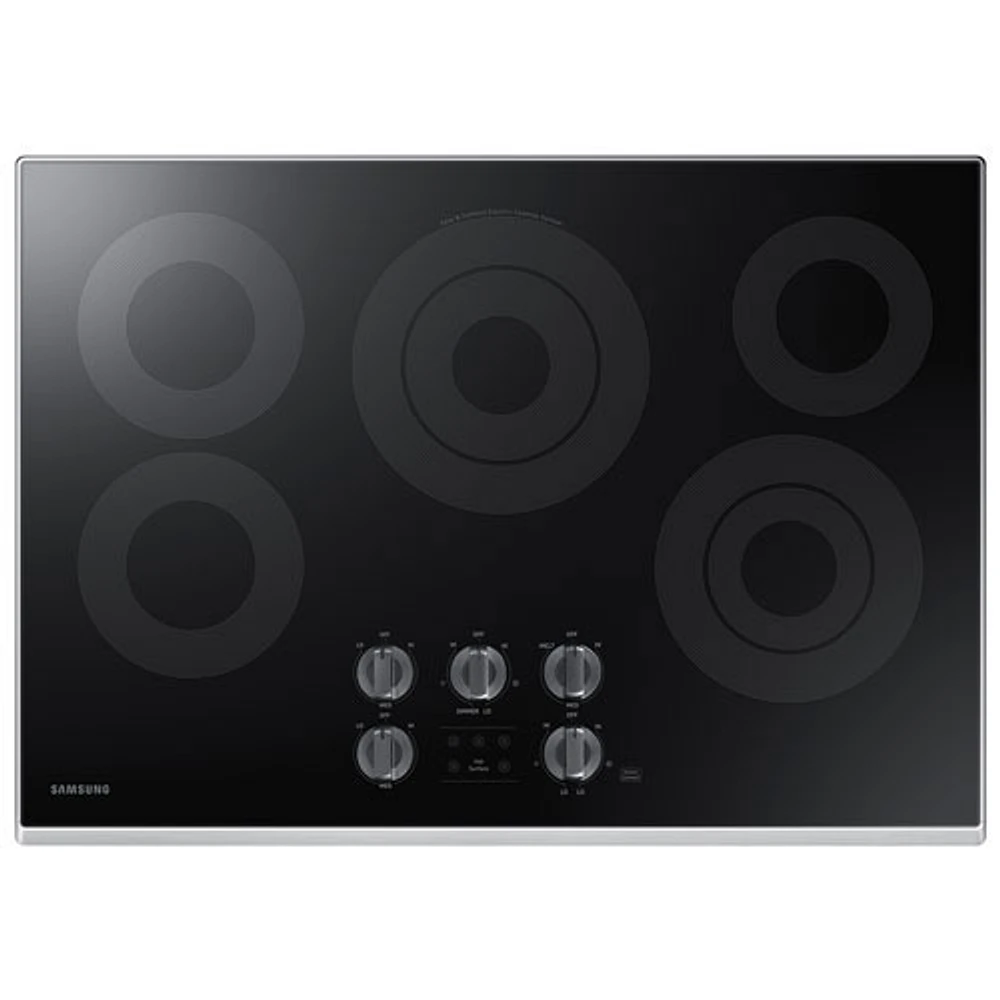 Surface de cuisson électrique lisse 5 éléments 30 po de Samsung (NZ30K6330RS/AA) - BO - Parfait état
