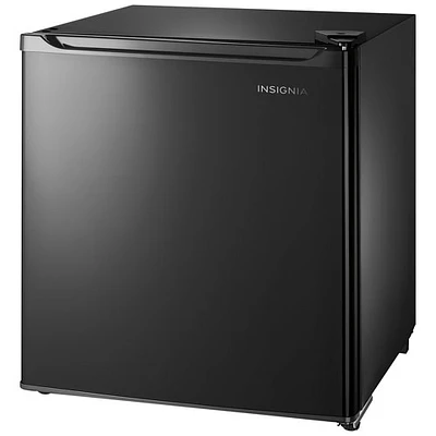 Insignia Compact 1.7 Cu. Ft. Freestanding Bar Fridge (NS-CF17BK9) - Black - Only at Best Buy