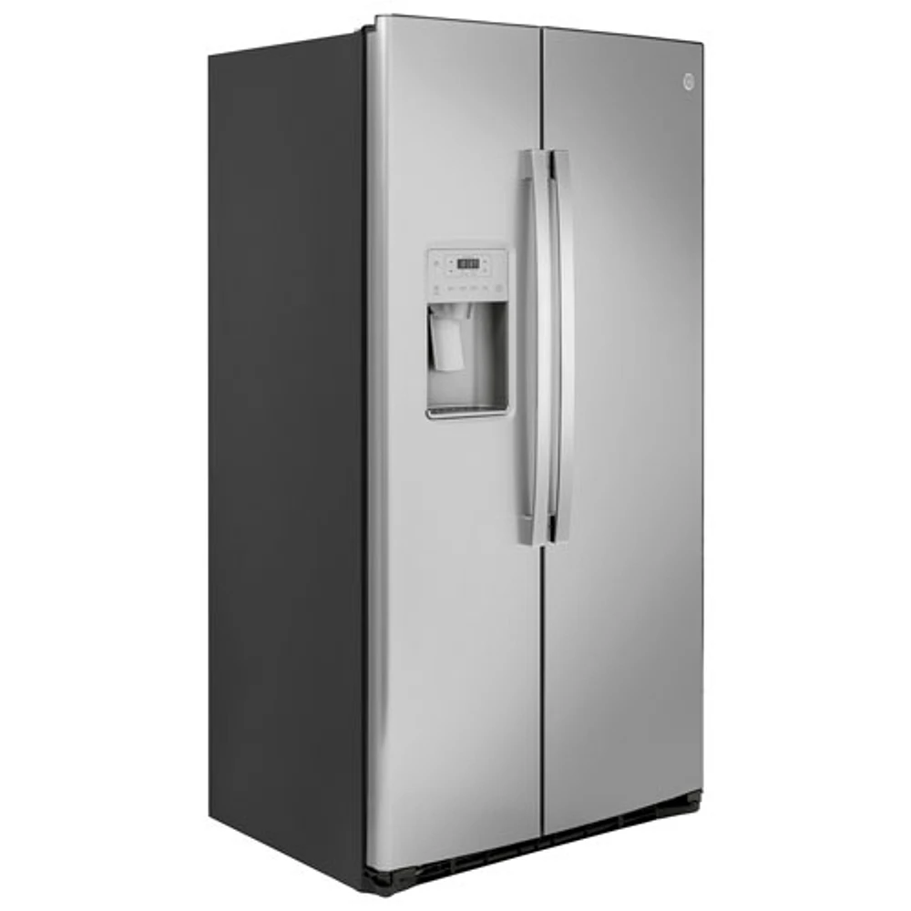 Réfrigérateur congélat. juxt. 21,8 pi³ 36 po distributeur eau/glaçons Whirlpool (GZS22IYNFS) - Inox
