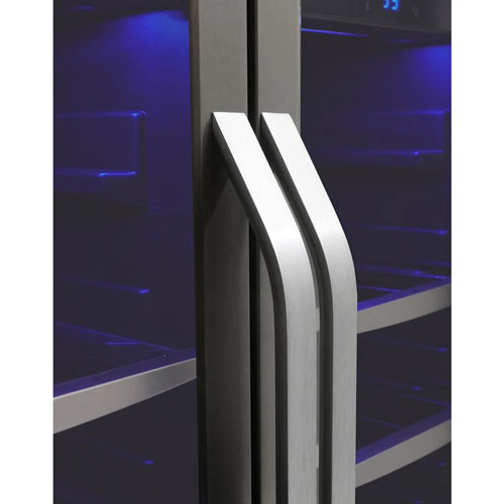Réfrigérateur à boissons encastrable de 5,1 pi³ pour 60 canettes Silhouette (SBC051D1BSS) - Inox