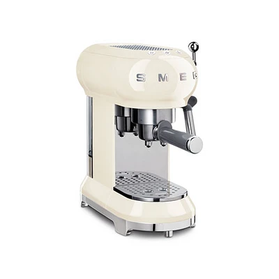 Smeg 50's Style Manual Espresso Machine with 15 Bar Pressure