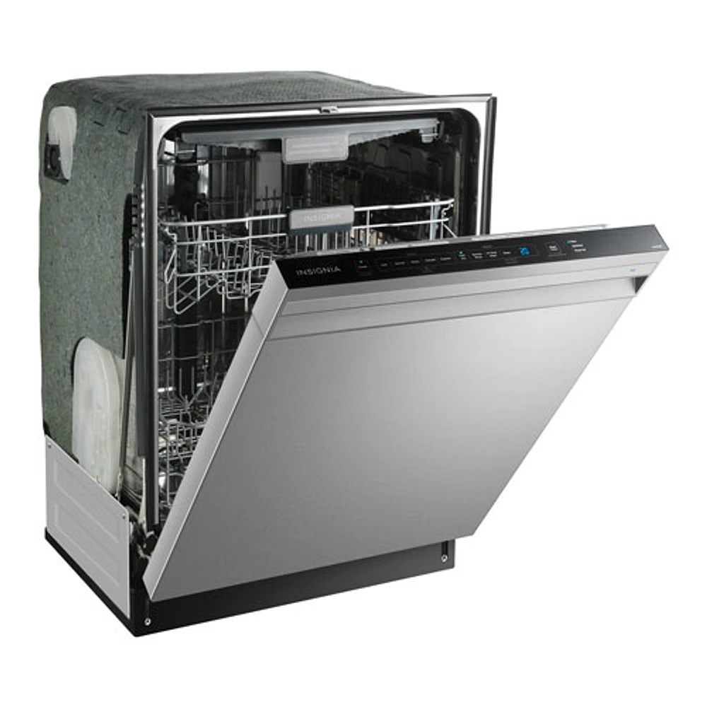 Lave-vaisselle encastrable 24 po 49 dB avec 3e panier, lavage par capteur et cuve d'Insignia (NS-DWR3SS1) - Acier inoxydable