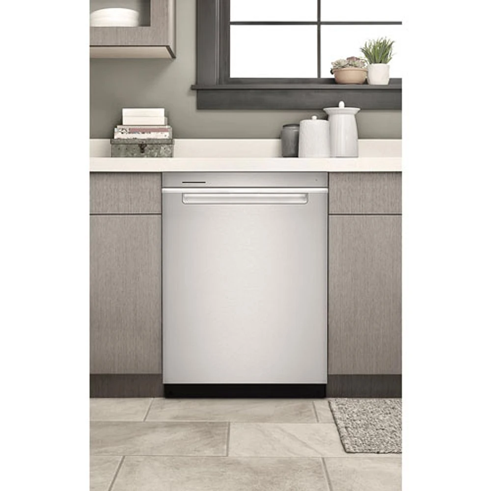 Lave-vaisselle encastrable 24 po 47 dB avec troisième panier de Whirlpool (WDTA50SAKZ) - Inox