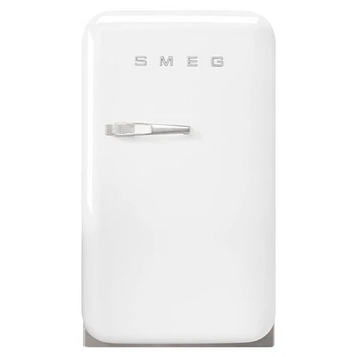 Réfrigérateur de bar autonome des années 50 de 1,2 pi³ de Smeg (FAB5URWH3) - Blanc