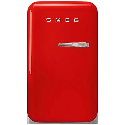 Réfrigérateur de bar autonome des années 50 de 1,2 pi³ de Smeg (FAB5ULRD3) - Rouge