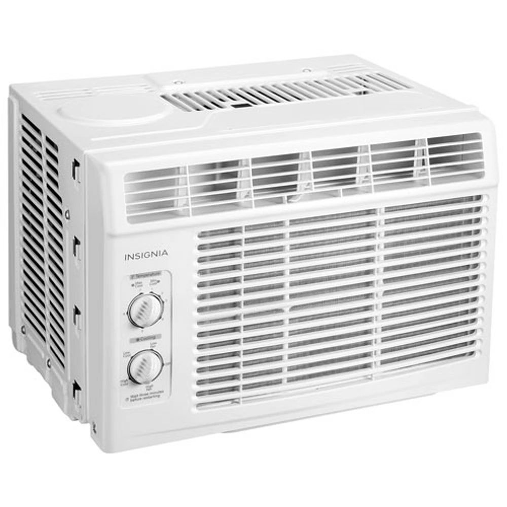 Climatiseur de fenêtre d'Insignia - 5000 BTU - Blanc