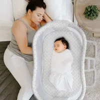 Berceau pivotant BassisNest Glide de HALO Innovations - Plume