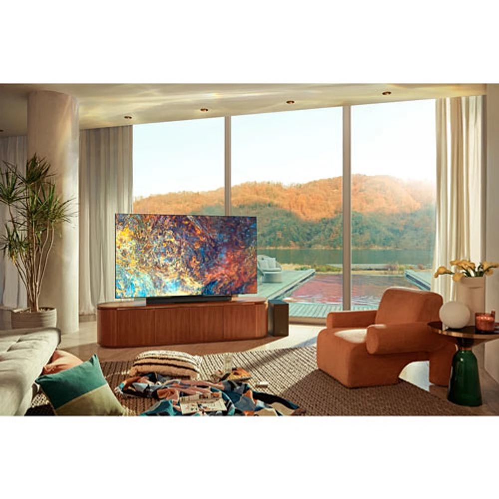 Téléviseur intelligent Tizen HDR QLED miniDEL UHD 4K 85 po de Samsung (QN85QN90AAFXZC) - 2021 - Noir titan