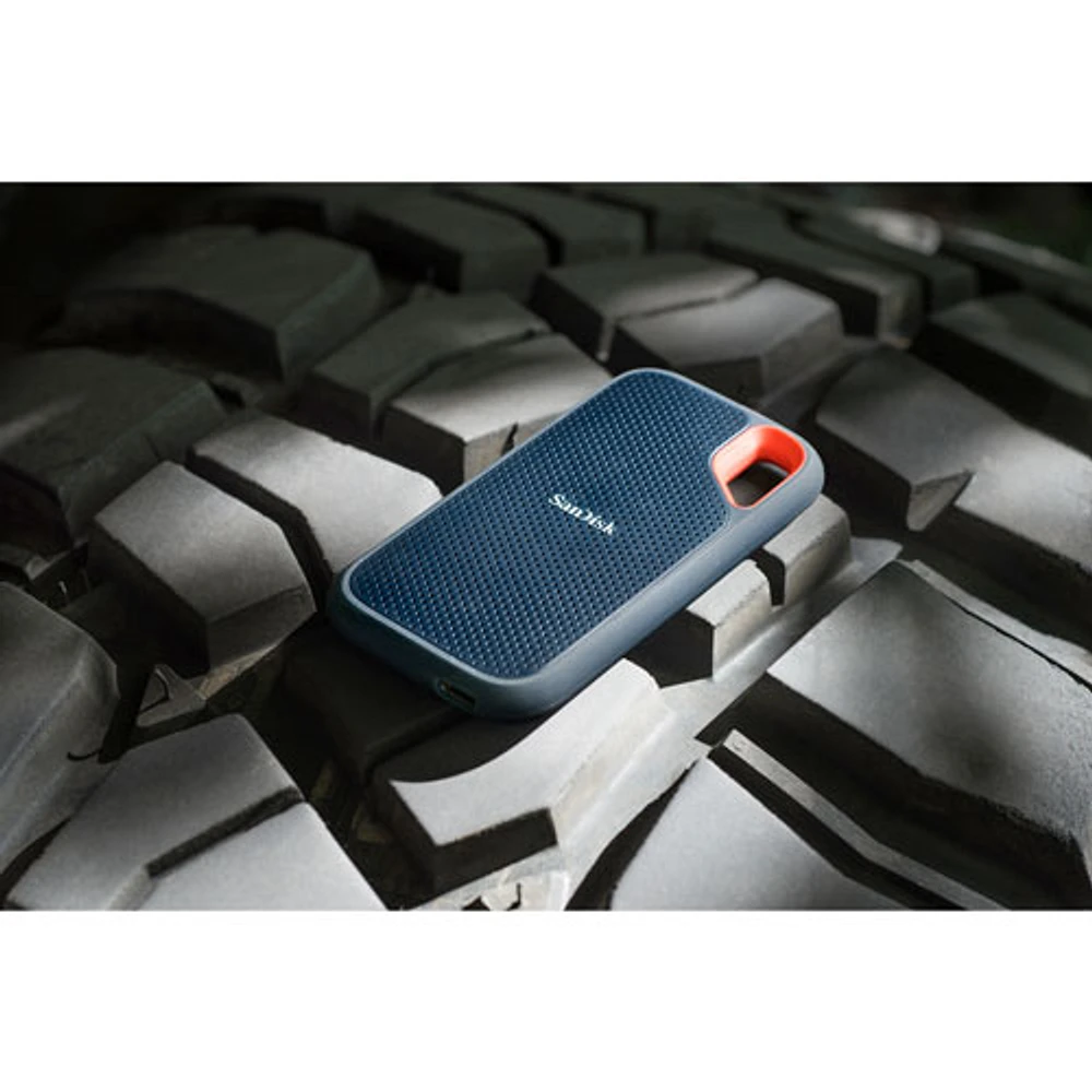 Disque SSD portable externe USB 3.2 Extreme de 4 To de SanDisk (SDSSDE61-4T00-G25)