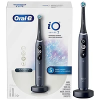 Brosse à dents électrique intelligente iO de série 7 d'Oral-B - Noir onyx