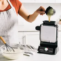 Ninja Foodi Belgian Waffle Maker - Black/Silver