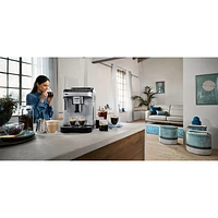 De'Longhi Magnifica Evo Automatic Espresso Machine with Frother & Coffee Grinder - Silver/Black
