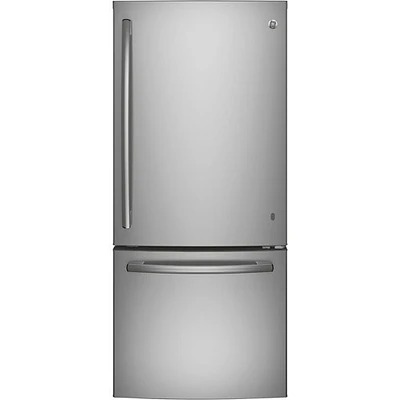 Réfrigérateur à congélateur supérieur de 21 pi³ 30 po de GE (GDE21DSKSS) - Acier inoxydable - Boîte ouverte - Parfait état