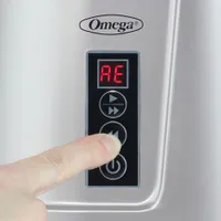 Omega Cold Press 365 Slow Juicer - Silver