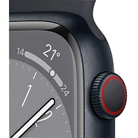 Apple Watch Series 8 (GPS + connectivité cellulaire) avec boîtier de 45 mm en aluminium minuit et bracelet sport minuit - Moyen/Grand